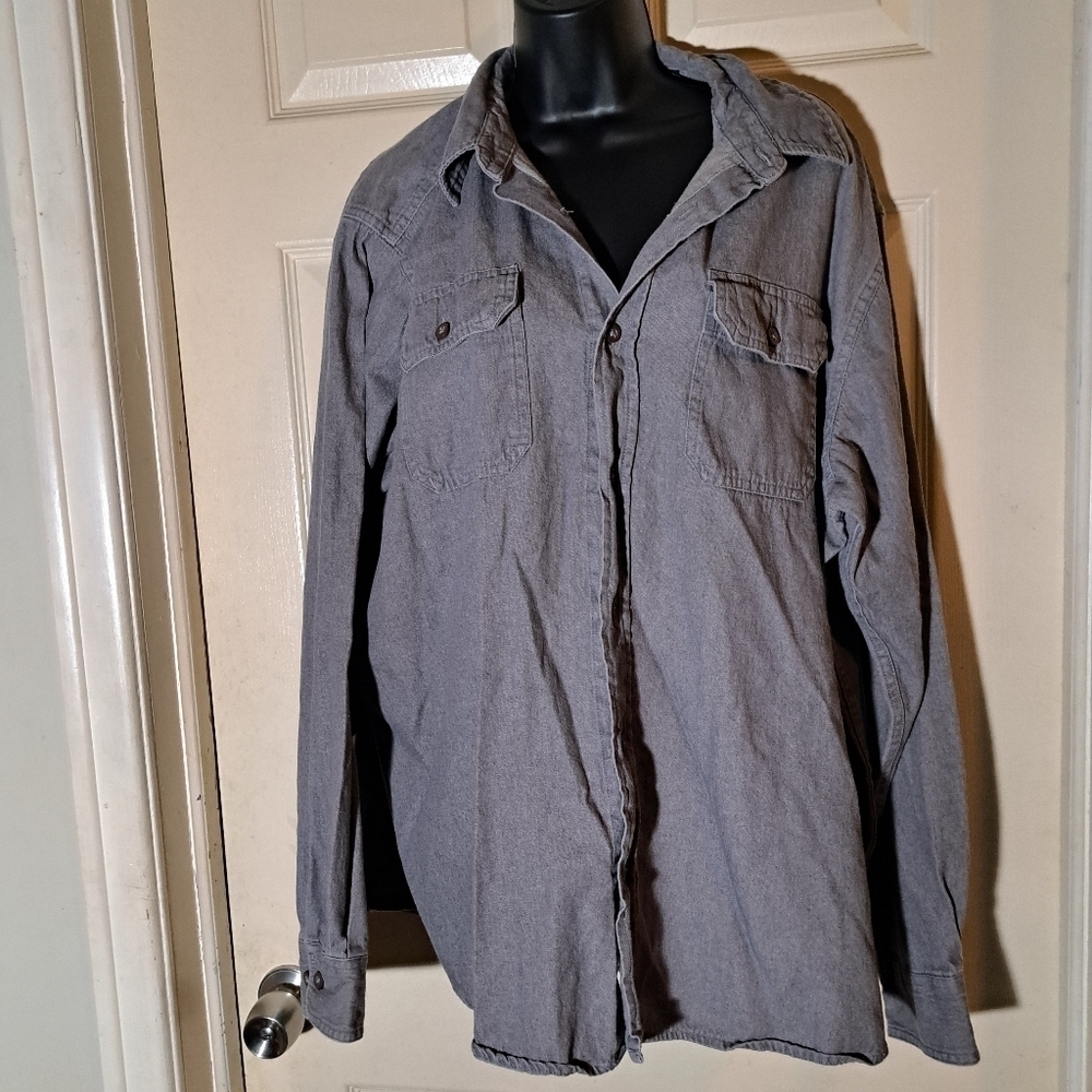 Wrangler authentic button Down shirt XL